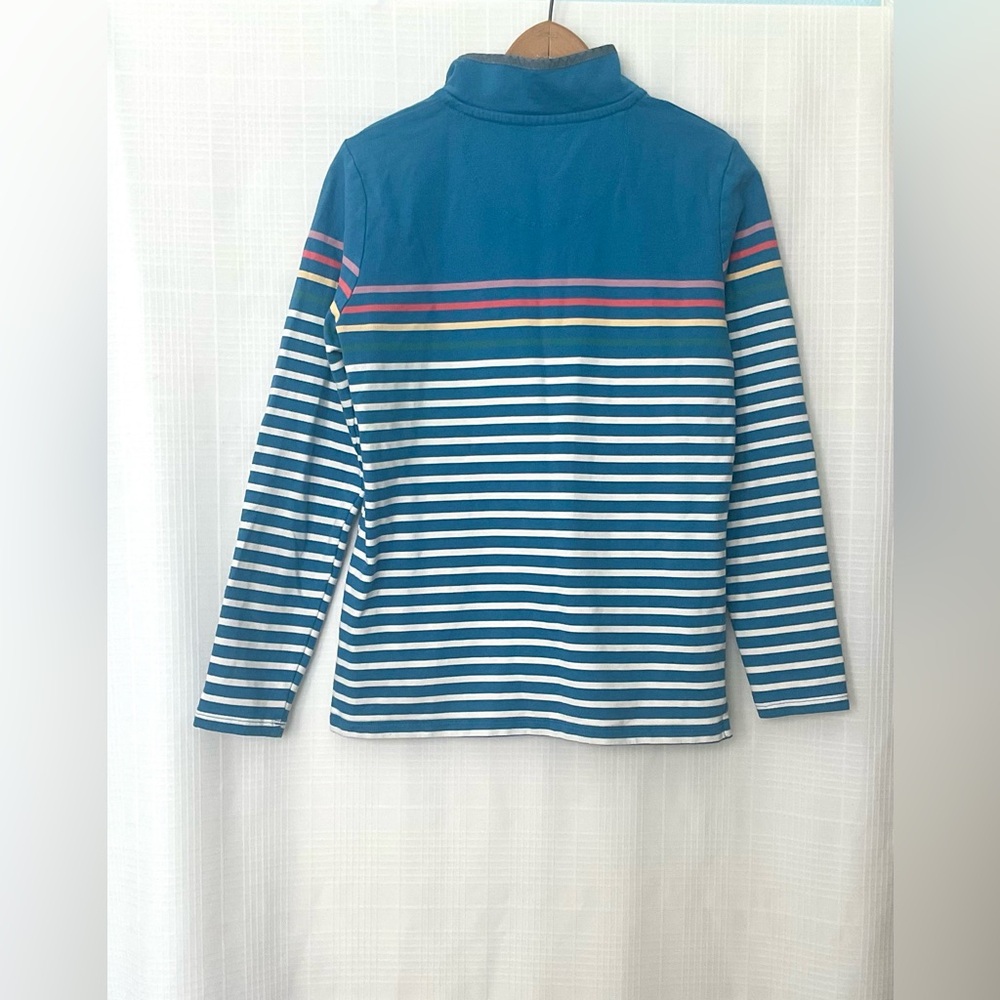 🌱L.L. Bean blue and multi color Sweatshirt - Picture 3 of 8